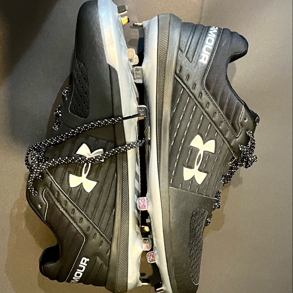 NEW Under Armour Men's UA Yard Low ST Baseball Cleats - Black- 3021711-002